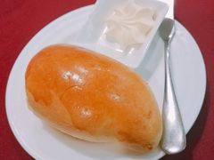 餐前面包-红房子西菜馆(淮海中路店)