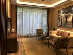客厅-碧桂园润杨溪谷温泉酒店