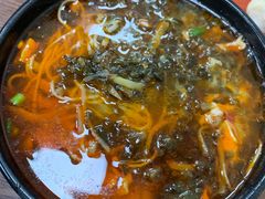 咸菜肉丝面-万寿斋(山阴路店)