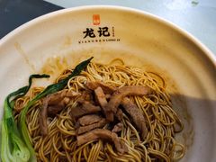 -湘人龙记老长沙米粉(鸟巢店)