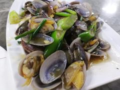 -四川小胡子海鲜(丁村万人海鲜广场店)