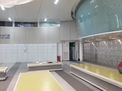 -冰纷万象滑冰场(深圳万象城店)