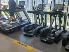 -超鹿运动(五四路恒力城店)