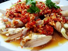 瓷盘剁椒蒸蛏子-老闵田螺馆·南昌特色小炒(梦时代店)