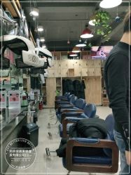-阿兵荣辉美容理发有限公司