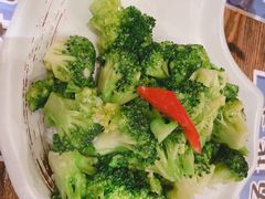 -胡桃里音乐酒馆(环亚凯瑟琳广场店)