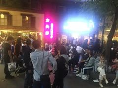 -大头虾越式风味餐厅(光明广场店)