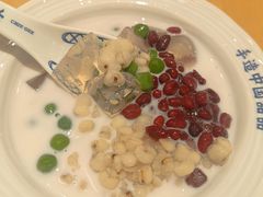 五指毛桃冻-赵记传承·中式甜品(珠海香洲柠溪大道店)