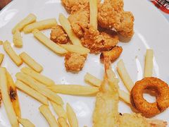 -意卡菲·欢乐聚会餐厅(华侨店)