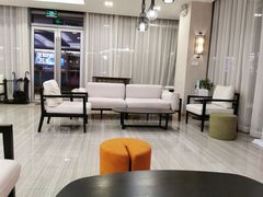 -宝龙城(杭州滨江店)