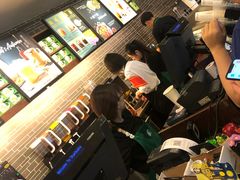 -星巴克(北京南站2B检票口)
