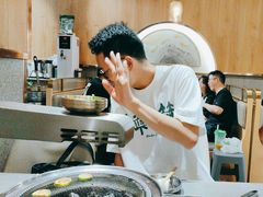 -围炉肉舍•炭烤活鳗•丹东海鲜烤肉(步行街店)