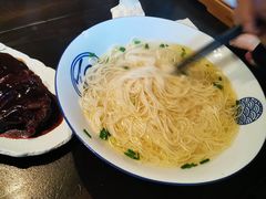 鸡汤银丝面-新万鑫银丝面·非遗无锡味(惠山古镇店)