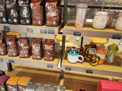 零售区-星巴克(北辰西路店)