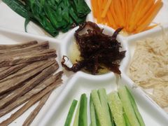 鸡丝凉米线-云海肴·汽锅鸡·云南菜(东坝金隅店)