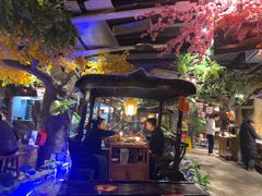 -城墙拐拐火锅(三峡广场黑金冠店)