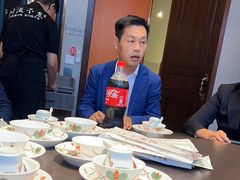 -川流不息·地道川菜·小龙虾(松东路店)