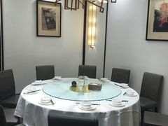 包厢-千滋百味·醉江澜花园餐厅(街道口店)
