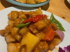 菠萝咕咾肉-嘉厨小馆(宜山路店)