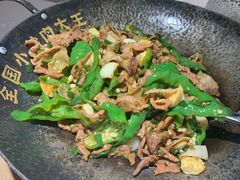 -费大厨辣椒炒肉(黄兴中心广场店)