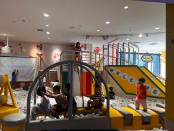 -乐多星球潮玩中心(沈阳嘉里城店)