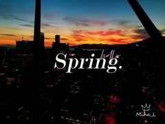 -Top Of Vancouver Revolving Restaurant