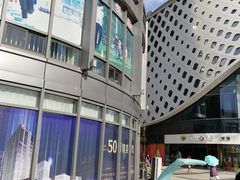 -杭州滨江宝龙城