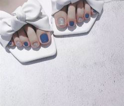 -悦指间美甲美睫