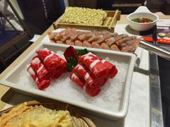 -尚尚仙·酸汤猪手·猪肚鸡火锅(华联万柳购物中心店)