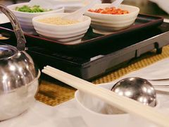 -鲜入围煮花胶鸡海鲜火锅