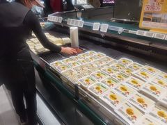 -胖东来生活广场(健康路店)