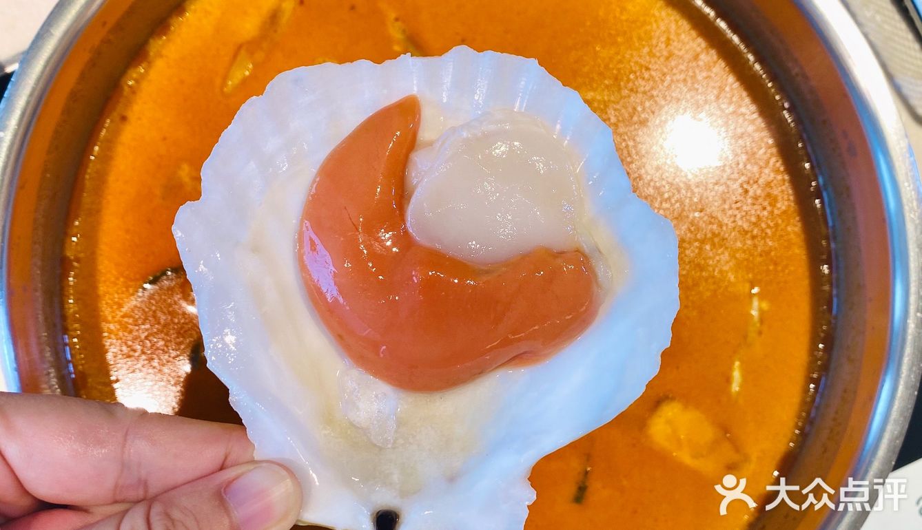 来IFS看花花🐼吃波龙🦞冬阴功火锅啦~