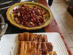 -老来福·非遗酸汤兔(凯旋路店)