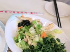 素什锦-高玛纳驴肉火烧(一世界店)