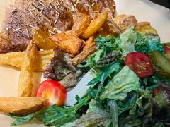 -The Cheebat 锌吧·Bistro(体育西店)