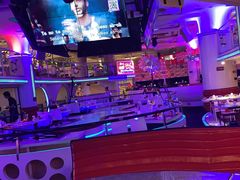-巴特餐饮6加1音乐餐吧·新疆菜