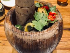 尖椒擂茄子-老滇山寨•云南特色菜•地方菜•民族风情歌舞表演(金碧店)