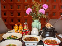 -臻品粤(万科美好广场店)