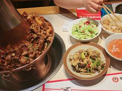 -老佛爷炭火蛙锅直营(清滨路总店)