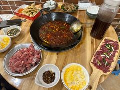 -黔老锅地摊火锅(盐务街店)