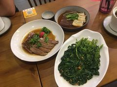 -e公馆鹅肉饭店·潮汕卤鹅(西平店)