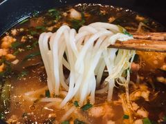 小锅米线-胡麻(静安嘉里店)