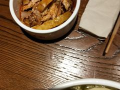-渝是乎川渝小炒(新世界百货望京店)