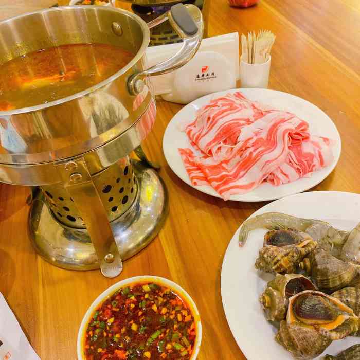 辽宁大厦天然居自助餐-"[薄荷]环境:辽宁大厦里面,比较大的自.