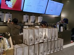 -奈雪的茶(市百一店)