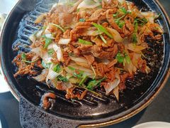 炙子烤呼伦贝尔羔羊肉-喜悦烤鸭·新京菜(王府井店)