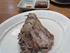手抓羊肋条肉-贯贯吉·清真餐厅(浙江中路店)