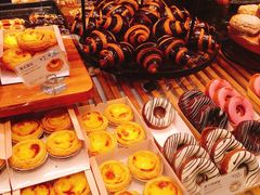 -巴黎贝甜(大宁国际商业广场店)