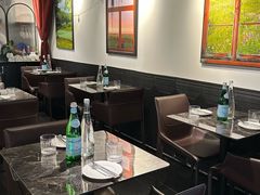 -LESCEDARS Brasserie Bistro香柏树
