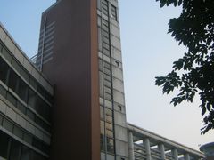 -广东外语外贸大学(白云山校区)